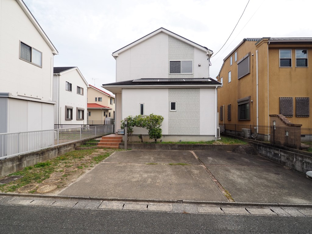 筑紫野市岡田３丁目一戸建